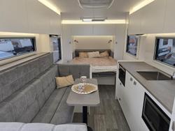 2026 Traveller Track 20' Ensuite