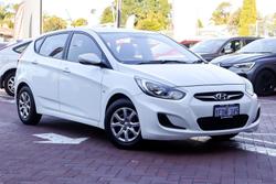 2012 Hyundai Accent Active