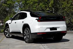 2025 Deepal E07