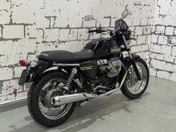 2010 Moto Guzzi V7 Classic V7 Black