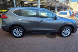 2017 Nissan X-TRAIL ST