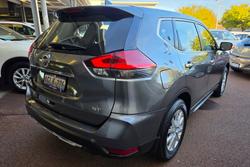 2017 Nissan X-TRAIL ST