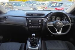 2017 Nissan X-TRAIL ST