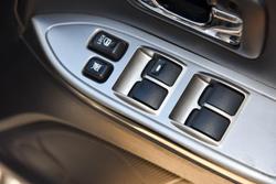 2015 Mitsubishi Pajero GLS
