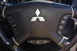 2015 Mitsubishi Pajero GLS