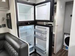 2025 JB Caravans Dirt Road Extreme 22' Family Triple Bunk