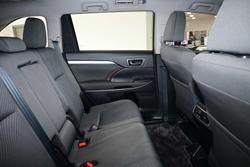 2016 Toyota Kluger GX