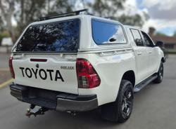 2023 Toyota Hilux SR