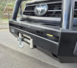 2023 Toyota Hilux SR
