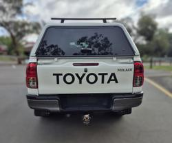 2023 Toyota Hilux SR