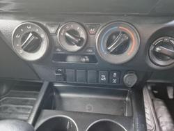 2023 Toyota Hilux SR