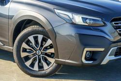 2025 Subaru Outback AWD Touring XT