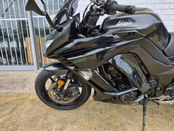 2016 Kawasaki NINJA 1000 Black
