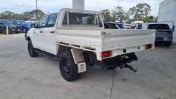 2022 Toyota Hilux SR
