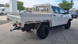 2022 Toyota Hilux SR