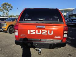 2017 Isuzu D-MAX LS-M