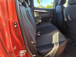 2017 Isuzu D-MAX LS-M