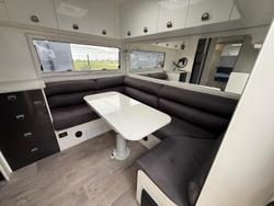 2019 New Age Caravans Big Red Br22cl