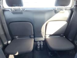 2024 Nissan Navara SL