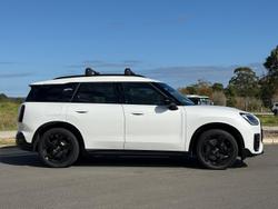 2025 MINI Countryman SE JCW Sport