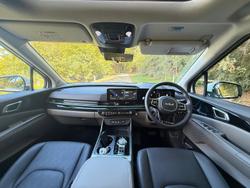 2024 Kia Carnival GT-Line HEV