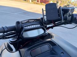 2016 DUCATI DIAVEL CARBON Black