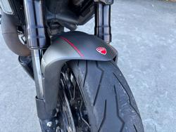 2016 DUCATI DIAVEL CARBON Black
