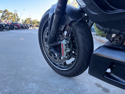 2016 DUCATI DIAVEL CARBON Black