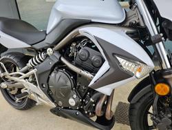 2009 Kawasaki ER-6n White