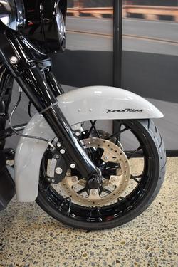 2024 HARLEY-DAVIDSON FLHRXS ROAD KING SPECIAL