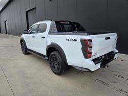 2025 Isuzu D-MAX X-TERRAIN