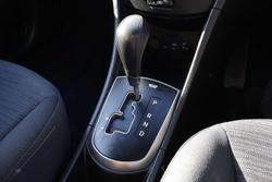 2014 Hyundai Accent Active