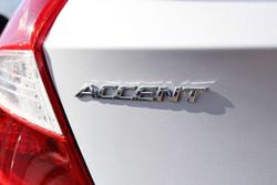 2014 Hyundai Accent Active