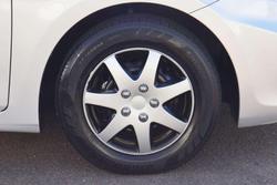 2014 Hyundai Accent Active
