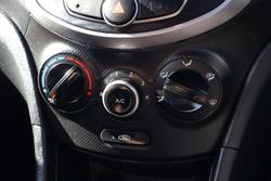 2014 Hyundai Accent Active