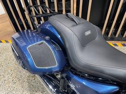 2023 BMW Motorrad R 18 B GRAVITYBLUE METALLIC