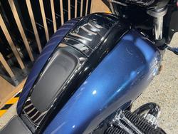 2023 BMW Motorrad R 18 B GRAVITYBLUE METALLIC