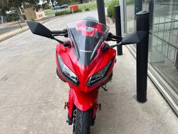2016 Kawasaki NINJA 300 ABS RED