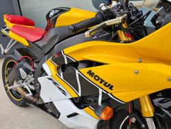 2007 Yamaha YZF-R6 Yellow