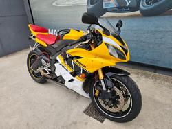 2007 Yamaha YZF-R6 Yellow