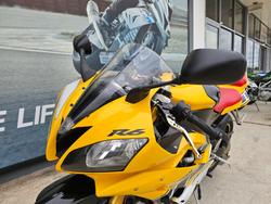 2007 Yamaha YZF-R6 Yellow