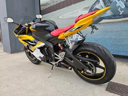 2007 Yamaha YZF-R6 Yellow