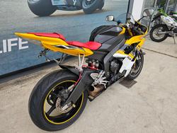 2007 Yamaha YZF-R6 Yellow