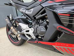 2023 CFMOTO 450 SR ABS Black