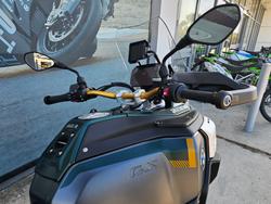 2025 BMW Motorrad R 1300 GS ADVENTURE OPTION 719 Green