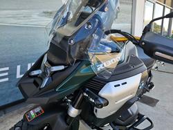 2025 BMW Motorrad R 1300 GS ADVENTURE OPTION 719 Green