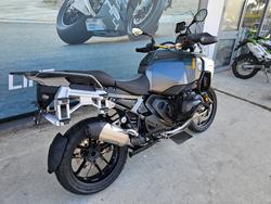 2025 BMW Motorrad R 1300 GS ADVENTURE OPTION 719 Green