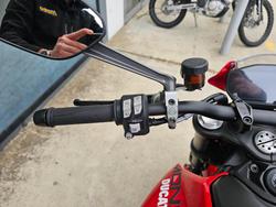2022 DUCATI MONSTER Red