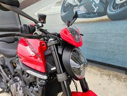 2022 DUCATI MONSTER Red
