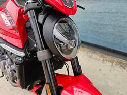 2022 DUCATI MONSTER Red
